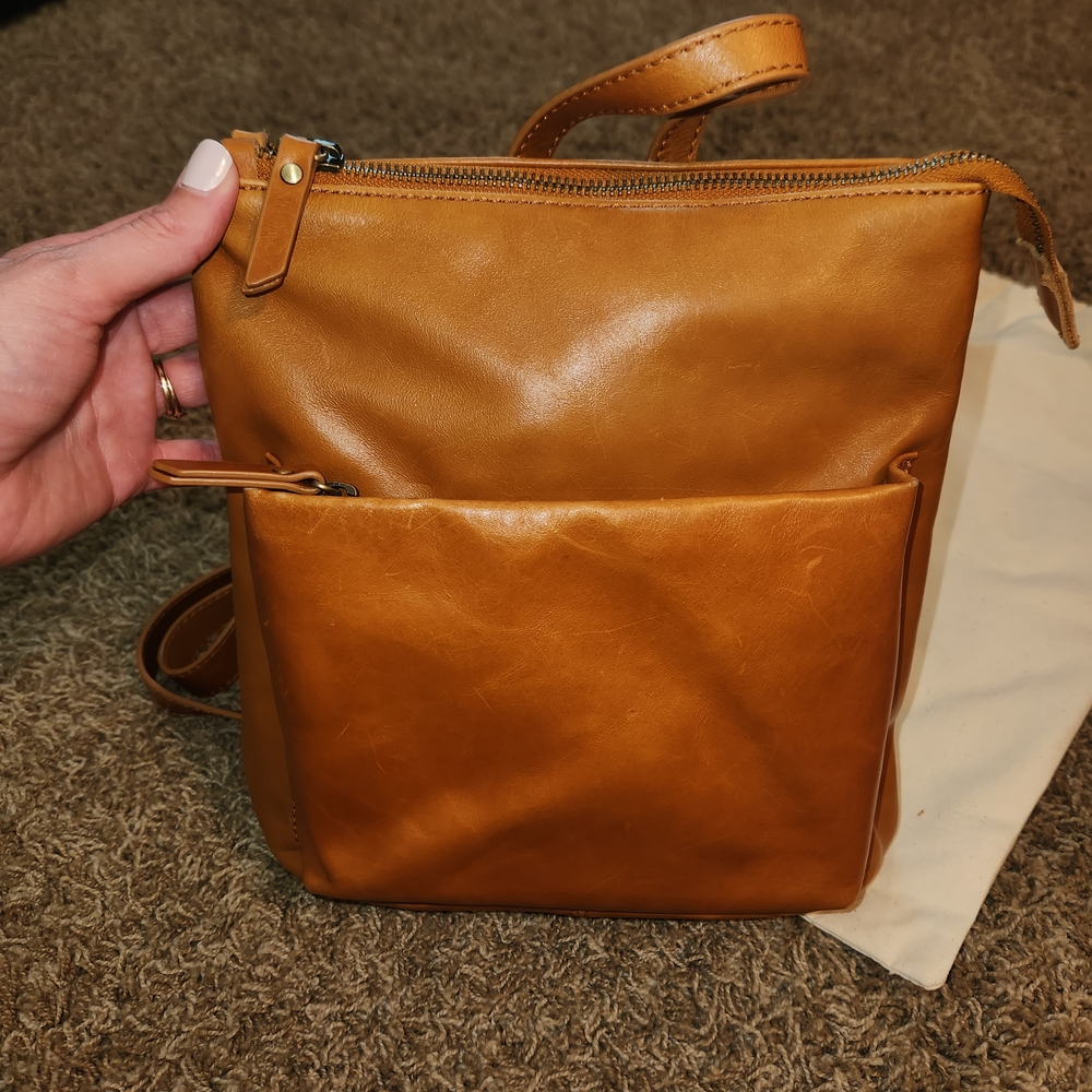 Chic Tan Leather Women's Backpack